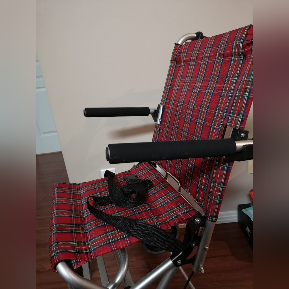 Foldable Traveler Wheel Chair